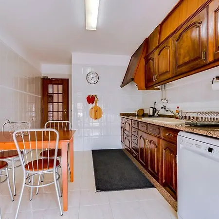 Stunning Views 3 Bed - 5 Min - Center - ファロ