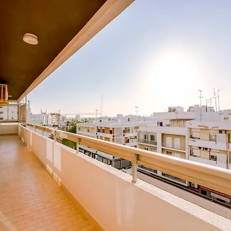 Stunning Views 3 Bed - 5 Min - Center - Apartamento *